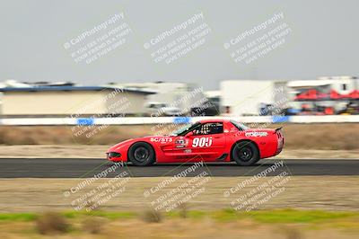 media/Jan-26-2025-CalClub SCCA (Sun) [[cfcea7df88]]/Group 3/Race/